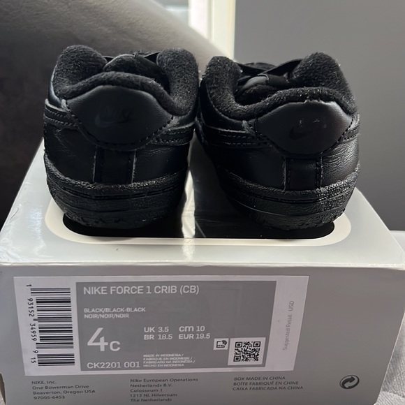 Nike Force 1 Crib…Size 4C - Picture 3 of 3